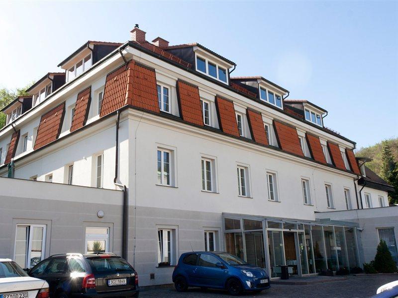 Hotel Popelka Praga Exterior foto